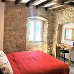 Guest house With A Parking Space - 20631 3*