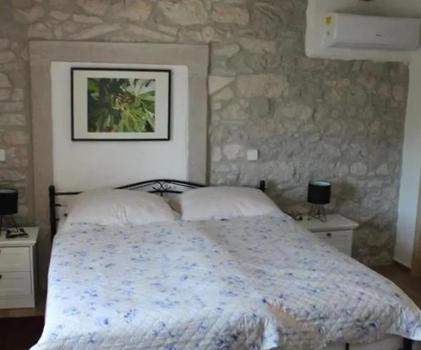 With A Parking Space - 20631 3* Porec