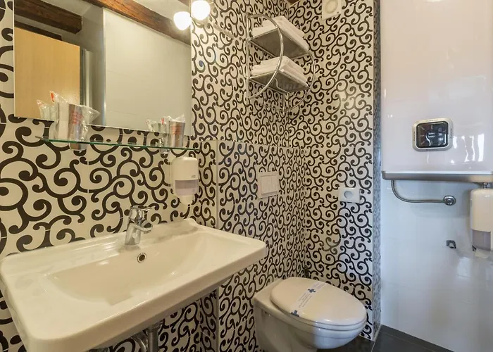 With A Parking Space - 20631 3* Porec